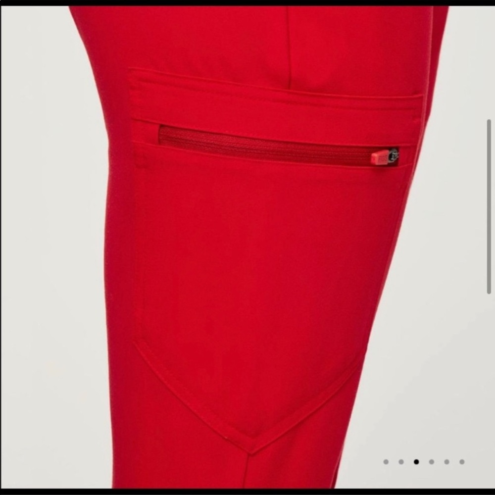 FIGS ZAMORA TALL JAGGERS SCRUB PANTS IN POP RED - Picture 5 of 8